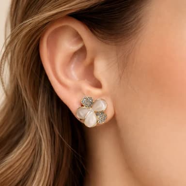 Off White Flower Earrings