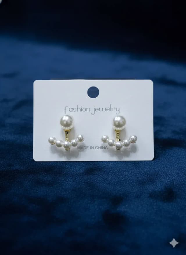 White Pearls Trend Earrings