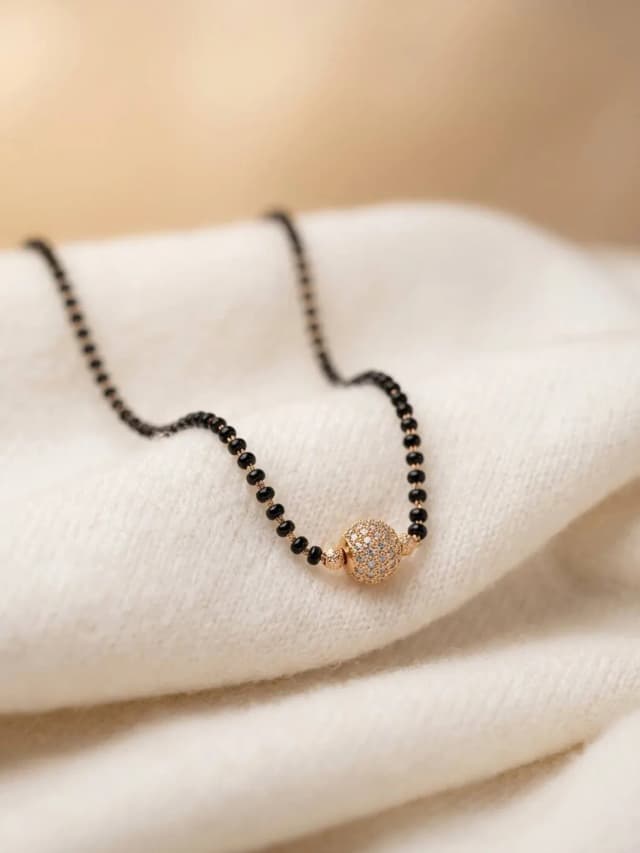 Esha Mangalsutra